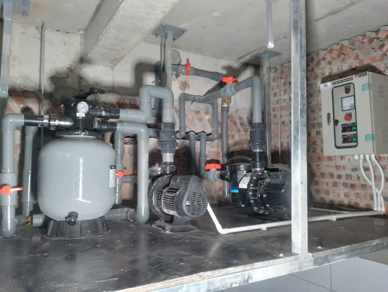 Sửa chữa, bảo dưỡng, quấn lại bơm bể bơi