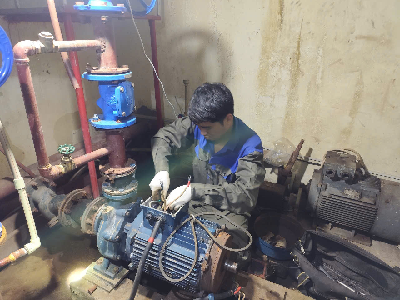 Sửa chữa, bảo trì hệ thống bơm nước sạch cao tầng