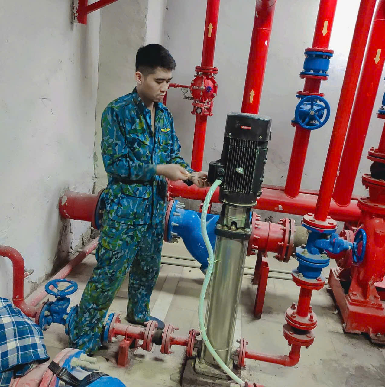 Sửa chữa, quấn lại động cơ 4